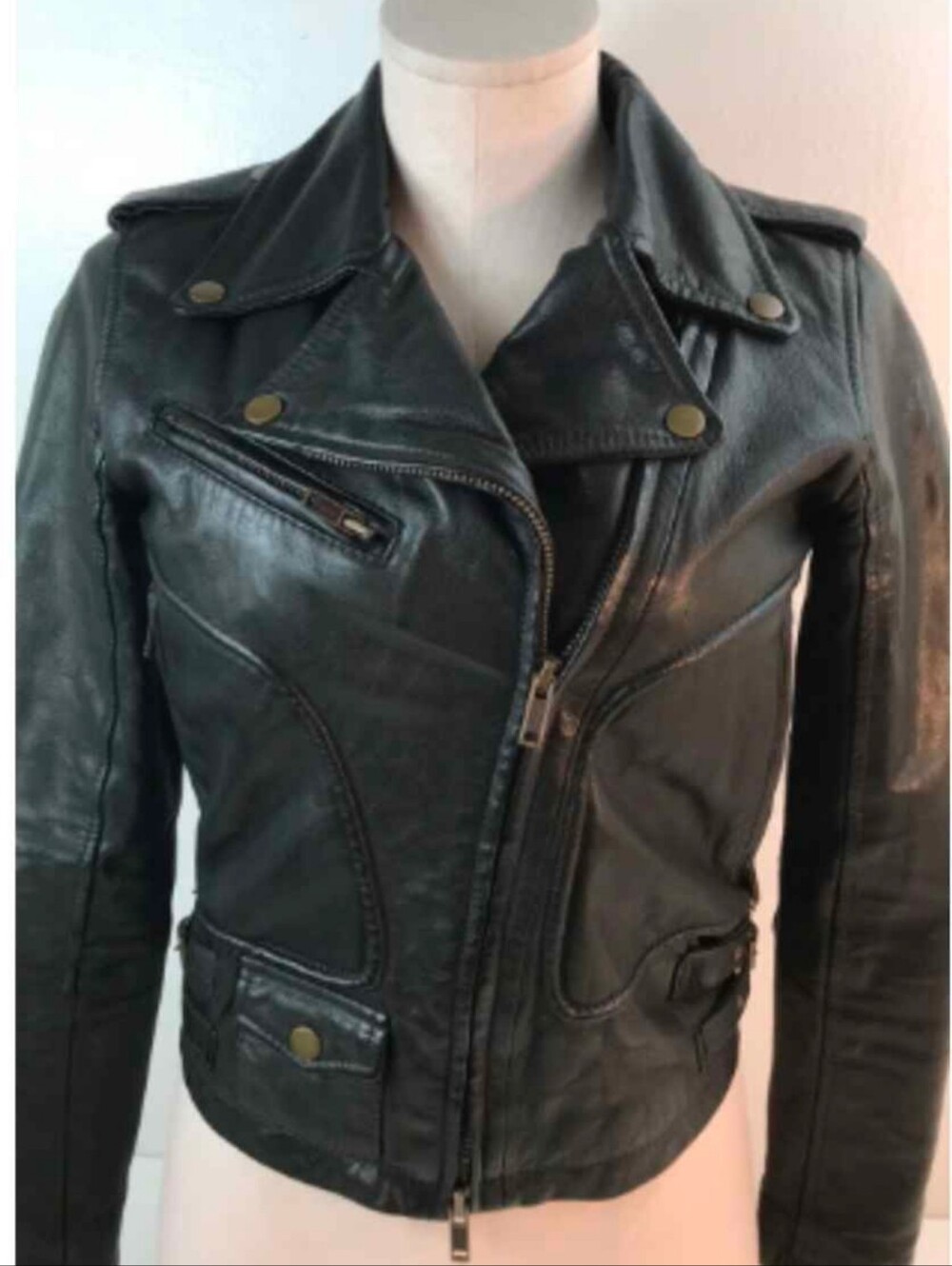 AG Adriano Goldschmied 100% Genuine leather women's jacket